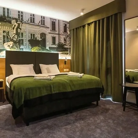 Hotell Oliva 4*